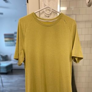 Lululemon Drysense Training Short Sleeve Shirt